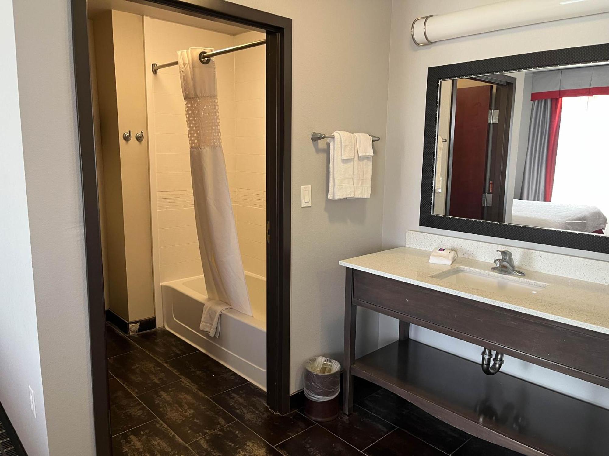 Quality Inn & Suites Pearsall Exterior foto